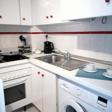 Huebsche Duplex In Strandnaehe Mit Pool Torrevieja