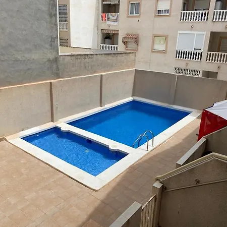 Apartment Huebsche Duplex In Strandnaehe Mit Pool Torrevieja